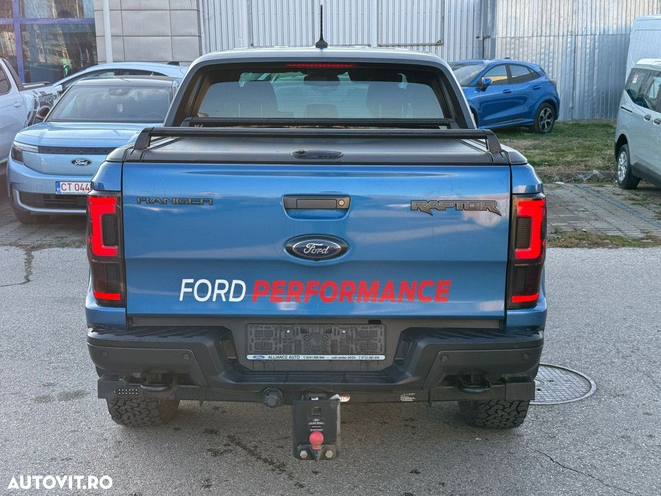 Ford Raptor - 14