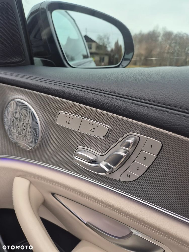 Mercedes-Benz Klasa E 43 AMG 4-Matic - 11