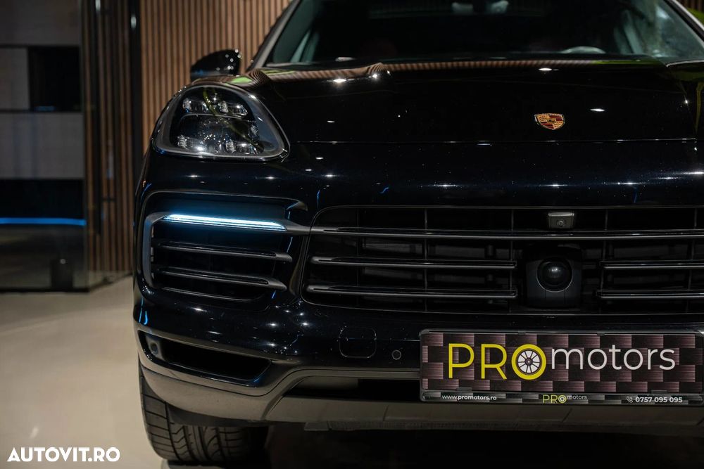 Porsche Cayenne Coupe - 9