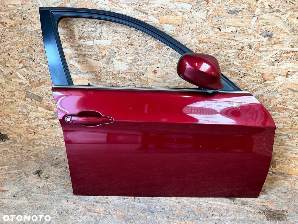 Drzwi PRZEDNIE PRAWE prawy przód BMW E90 KOMBI LIFT E91 Lakier: A82