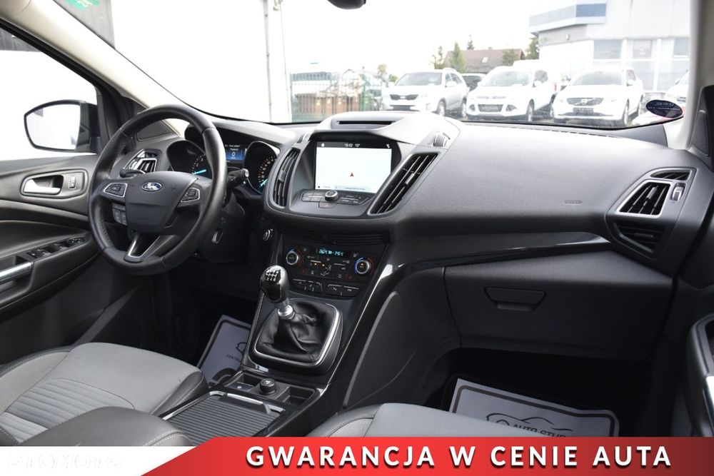 Ford Kuga 1.5 EcoBoost 2x4 Titanium - 9