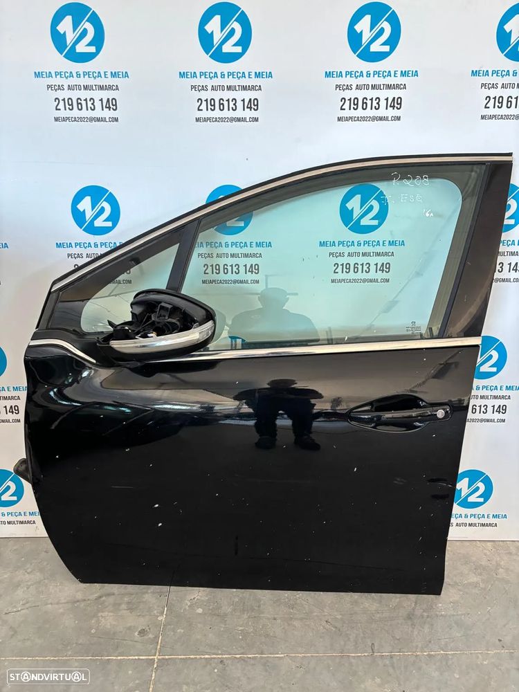 Porta frente esquerda Peugeot 208 de 2016 - 1