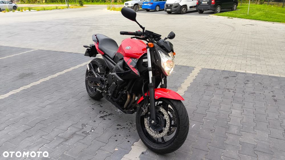 Yamaha XJ - 6