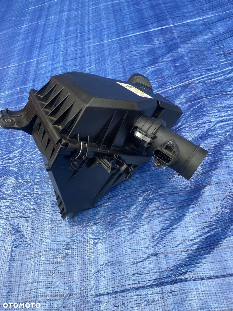 OBUDOWA FILTRA POWIETRZA PRZEPŁYWOMIERZ BMW E46 1.6; 1.8; 1.9 benzyna - 3