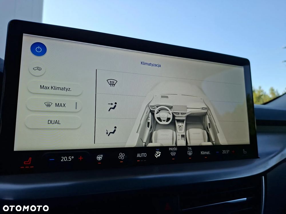 Ford Focus 1.0 EcoBoost mHEV Titanium X - 27