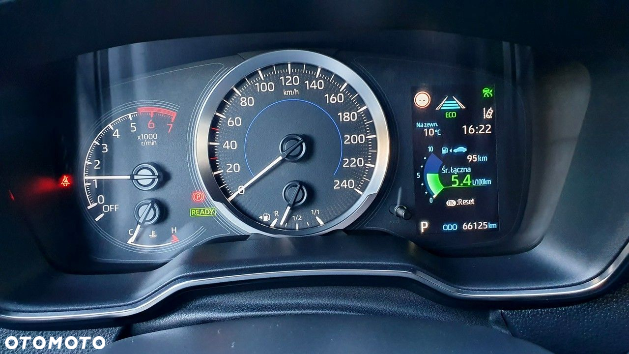 Toyota Corolla - 35