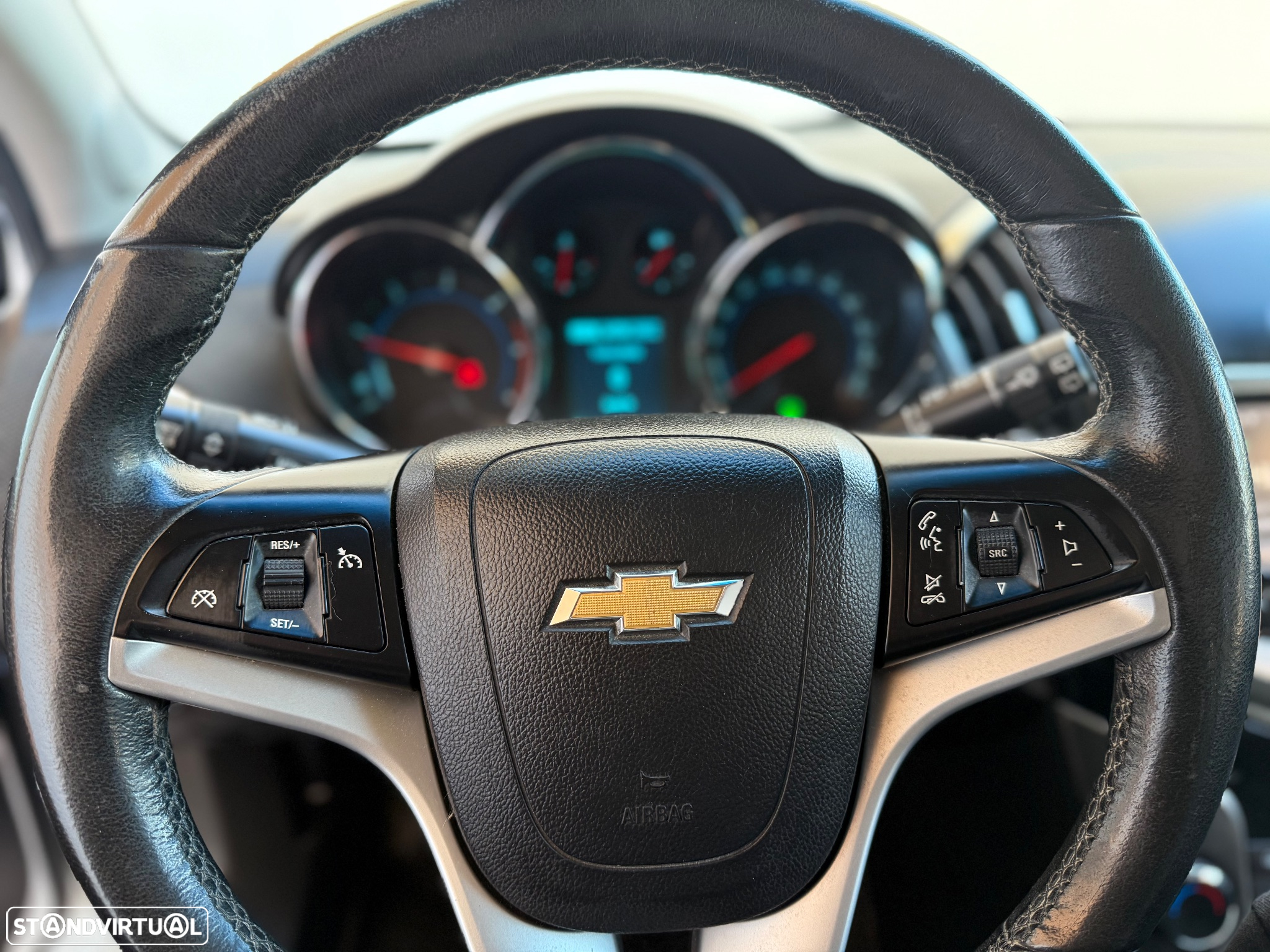 Chevrolet Cruze SW 1.7 VCDi LT - 17