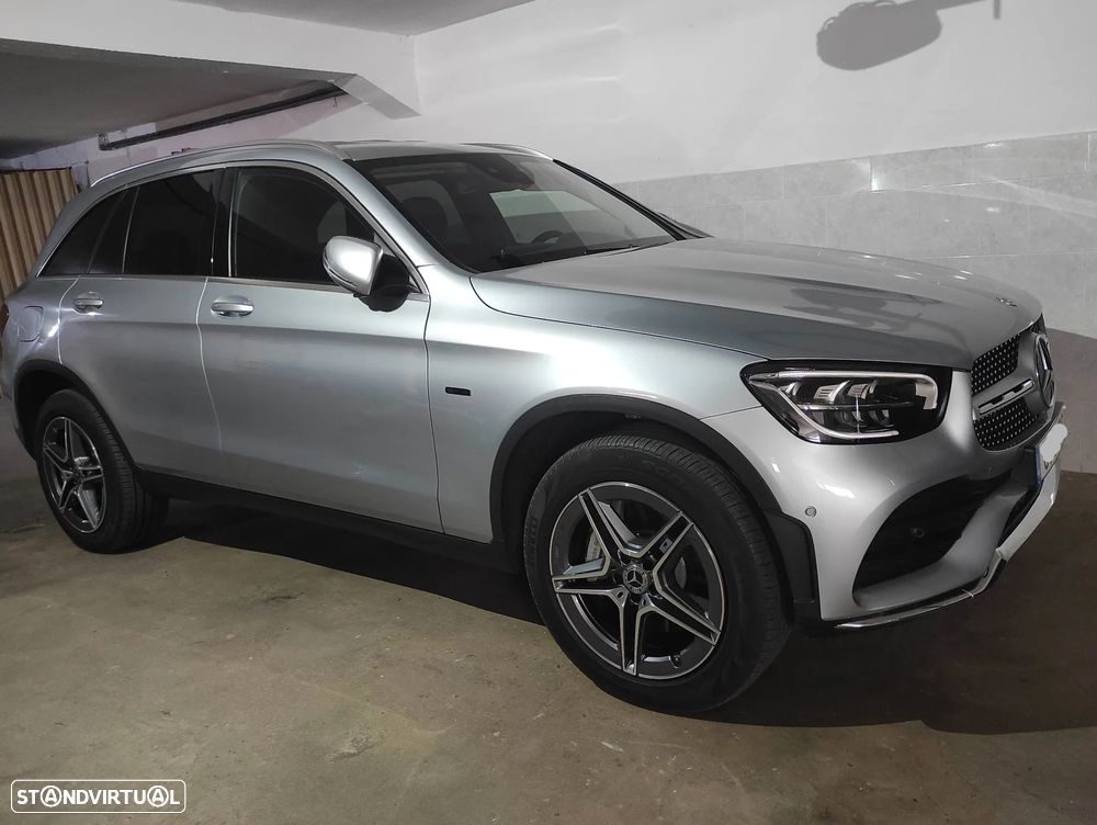 Mercedes-Benz GLC 300 de 4Matic 9G-TRONIC AMG Line - 14