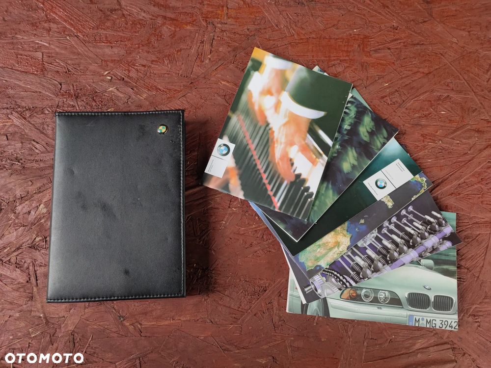 BMW E39 ORYGINALNY KPL. DOKUMENTÓW / INSTRUKCJE OBSŁUGI + POKROWIEC NA DOKUMENTY O NR. 9 789 718 OEM - 1