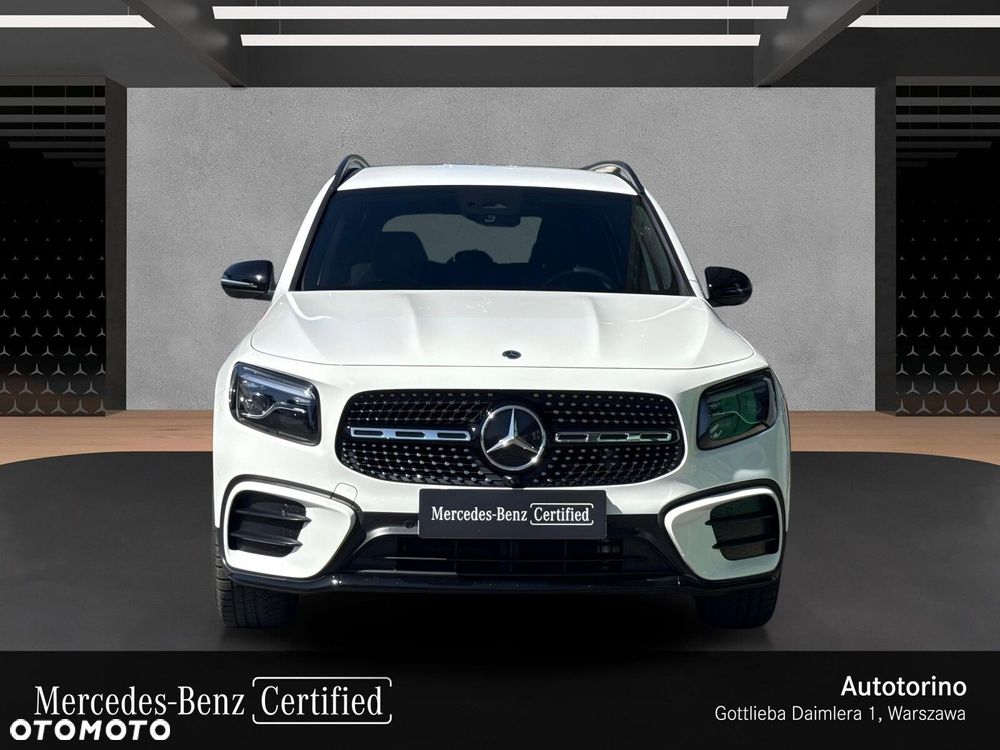 Mercedes-Benz GLB - 9