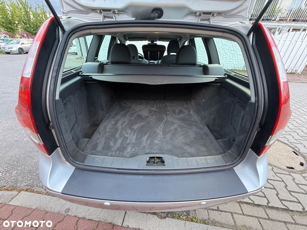 Volvo V50 1.8 Edition - 7