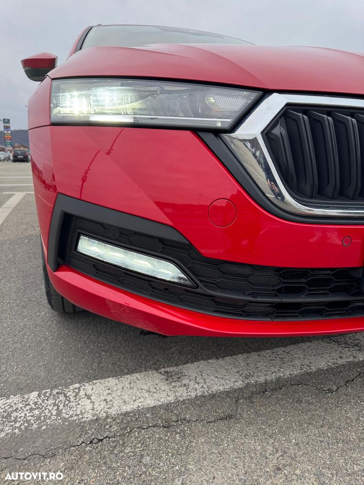 Skoda Octavia 2.0 TDI DSG Tour - 10