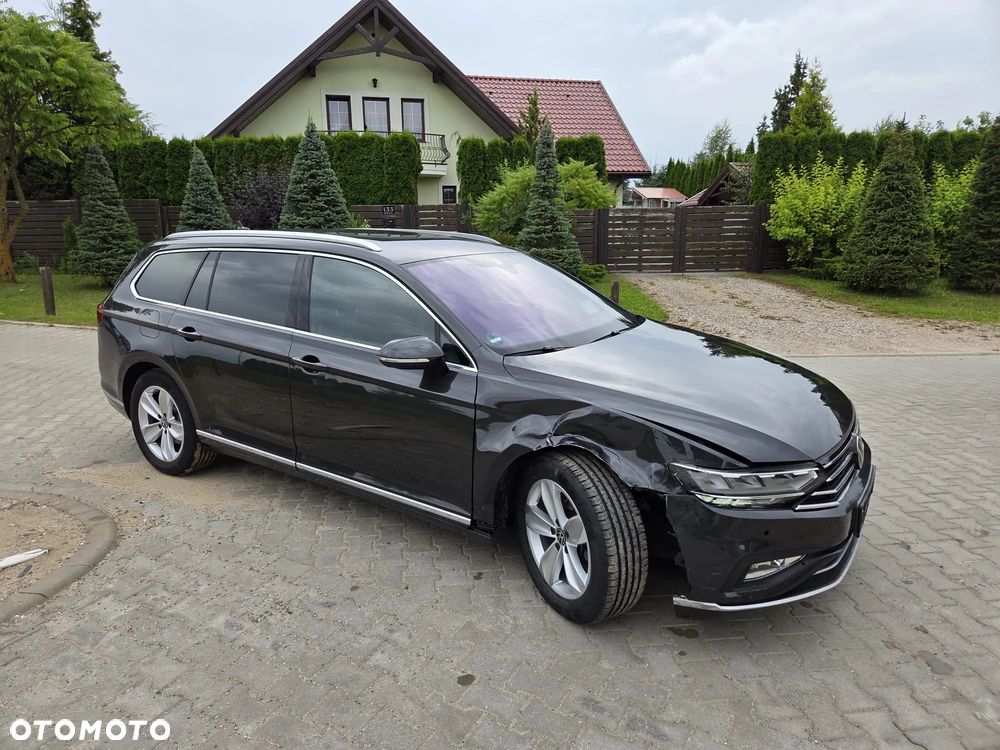 Volkswagen Passat Variant 2.0 TSI OPF DSG Elegance - 4