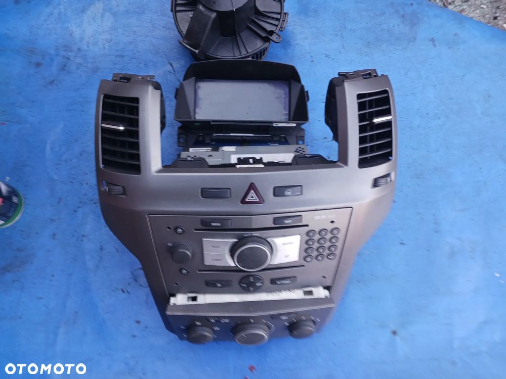 Radio Fabryczne CD 70 NAVI Opel Zafira B Astra H wyświetlacz kolorowy ramka panel środkowy zestaw MODUŁ STEROWNIK BLUETOOTH 13187911 - 4