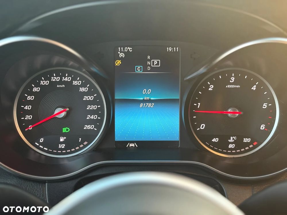 Mercedes-Benz Klasa C 220 d 9G-TRONIC - 21