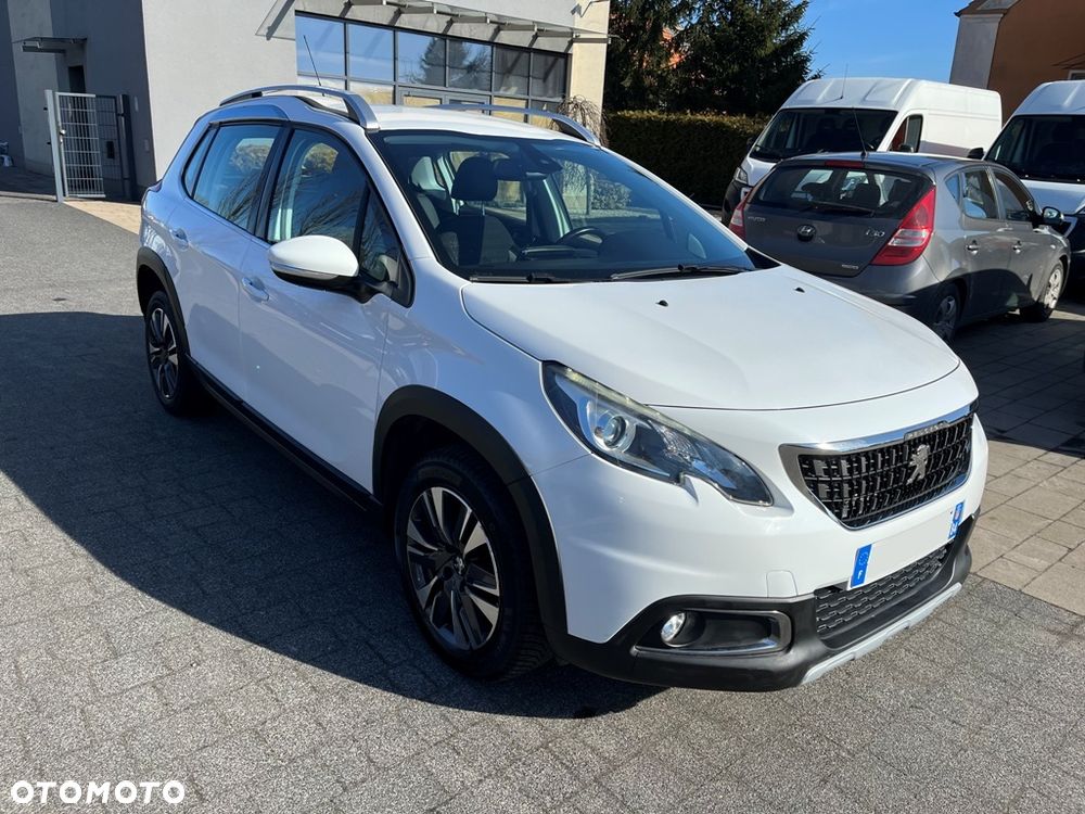 Peugeot 2008 PureTech 110 Stop&Start Allure - 1