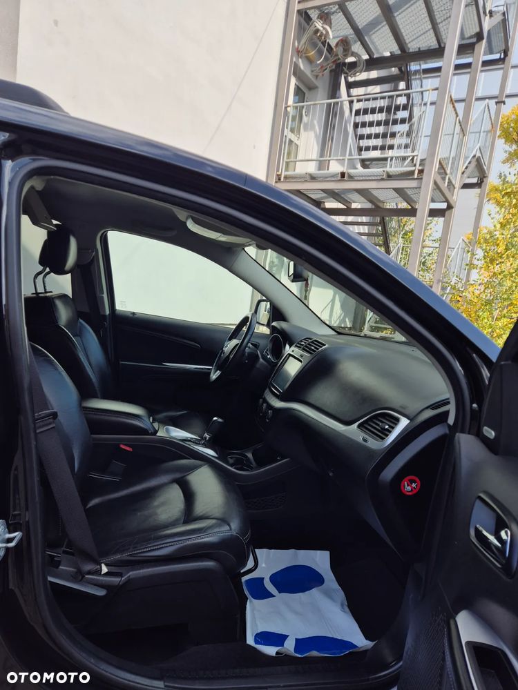 Fiat Freemont 2.0 Multijet 16V DPF Automatik Allrad Black Code - 12
