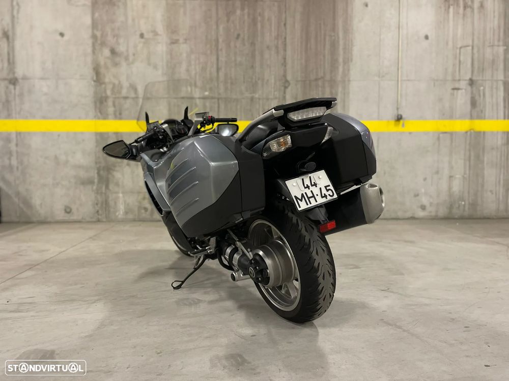 Kawasaki GTR GTR 1400 - 15