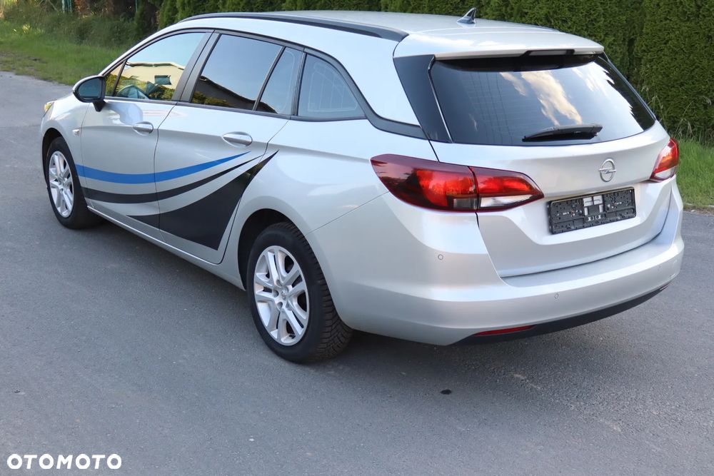 Opel Astra 1.6 CDTI Sports Tourer Active - 10