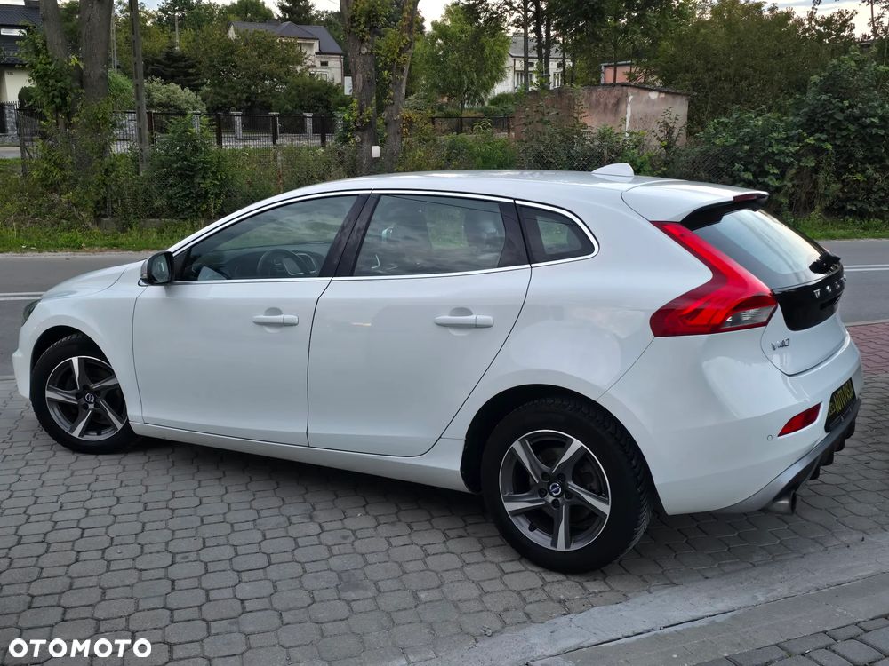 Volvo V40 D2 RDesign - 16