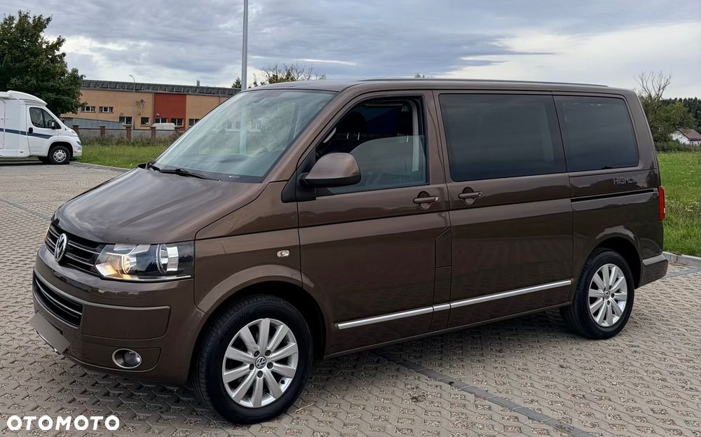 Volkswagen Multivan - 23