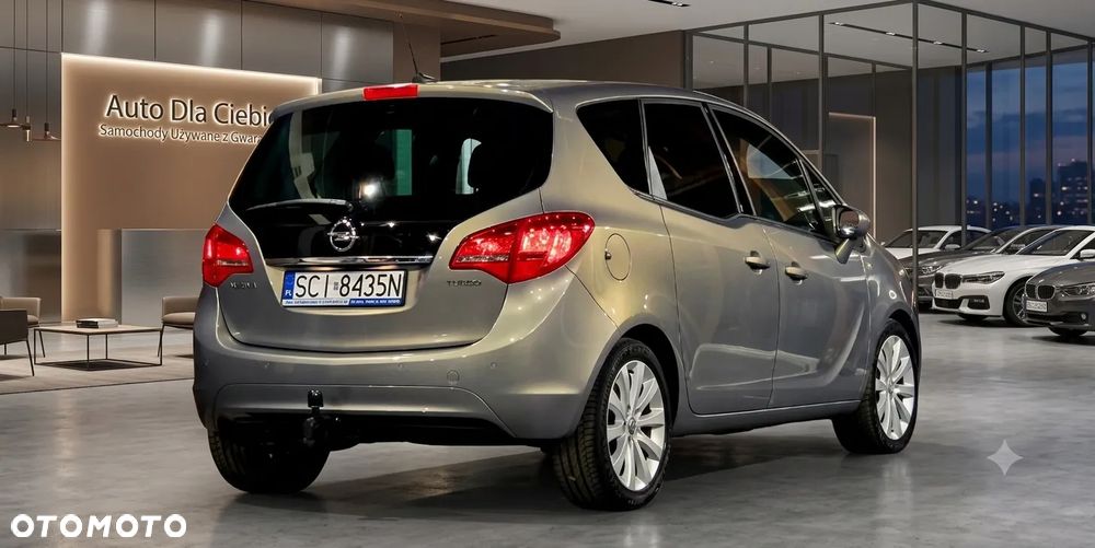 Opel Meriva 1.4 T Cosmo S&S - 36