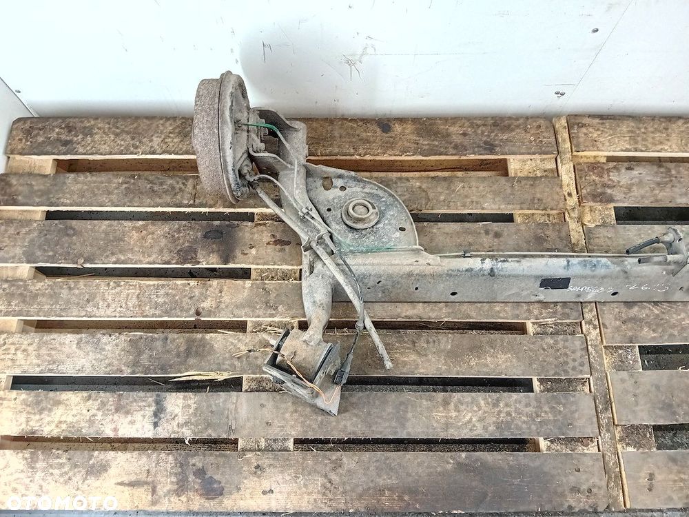 BELKA ZAWIESZENIA, OŚ TYŁ  DACIA SANDERO I 1.2 16V BENZYNA HATCHBACK - 9