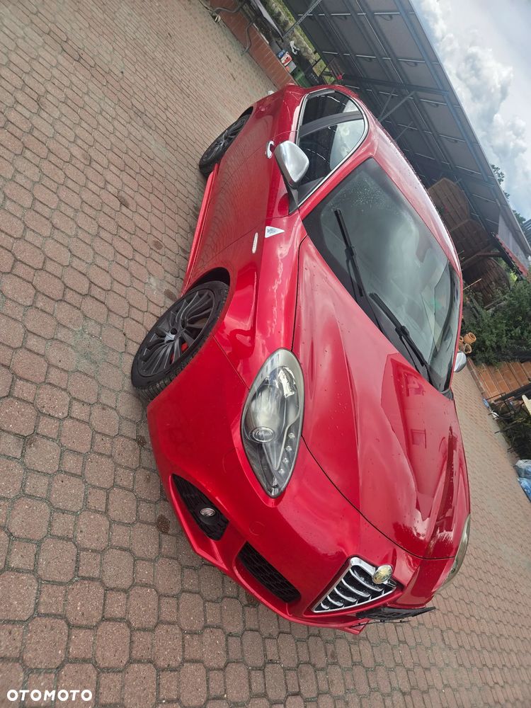 Alfa Romeo Giulietta 1.8 TBi 16V Quadrifoglio Verde - 11