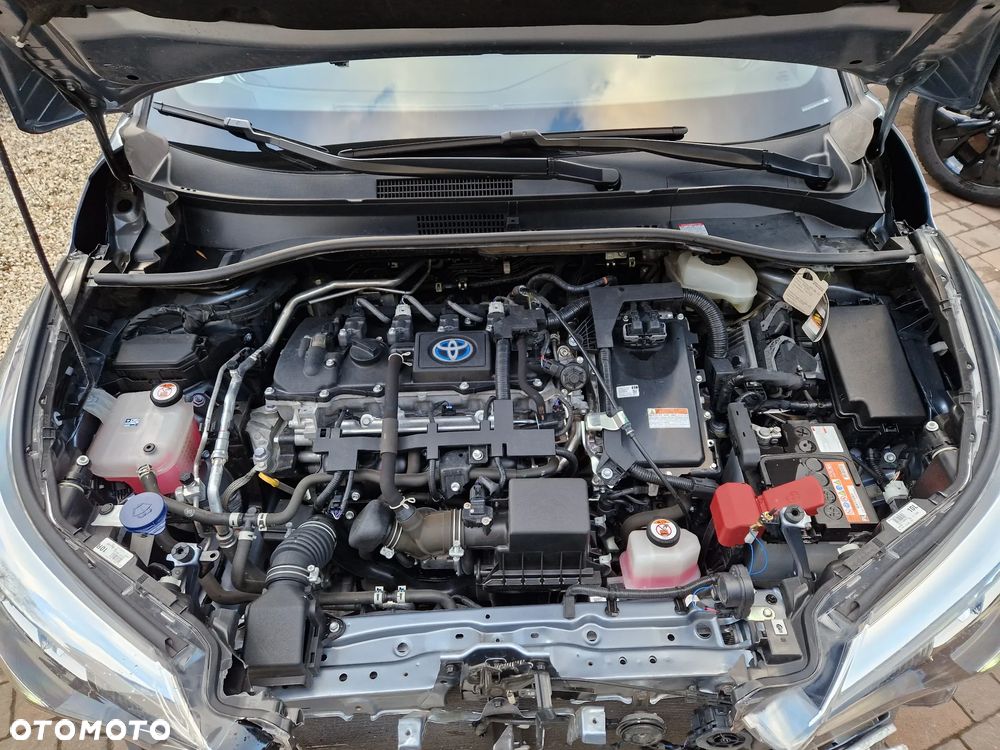 Toyota C-HR 1.8 Hybrid GPF Style - 32