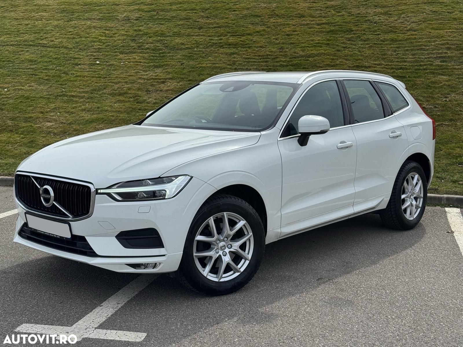 Volvo XC 60 D4 Geartronic Momentum - 3