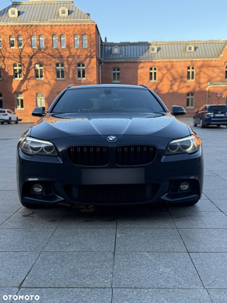 BMW Seria 5 520d xDrive - 2