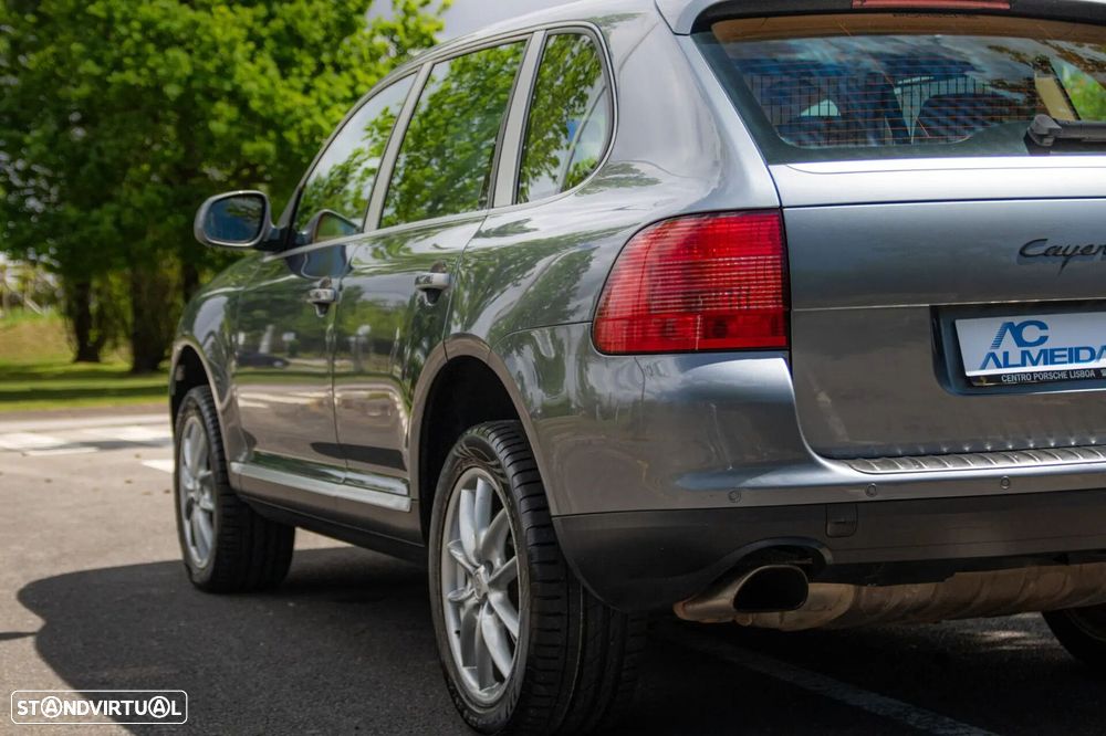 Porsche Cayenne Tiptronic - 23