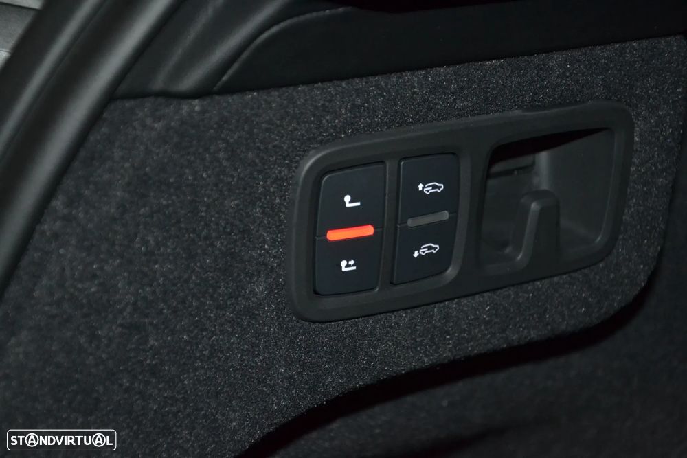 Lamborghini Urus 4.0 V8 - 39