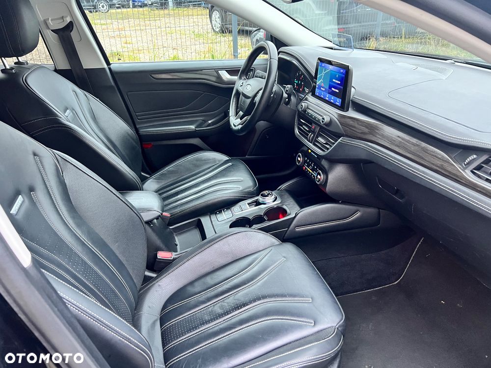 Ford Focus 2.0 EcoBlue Vignale - 23