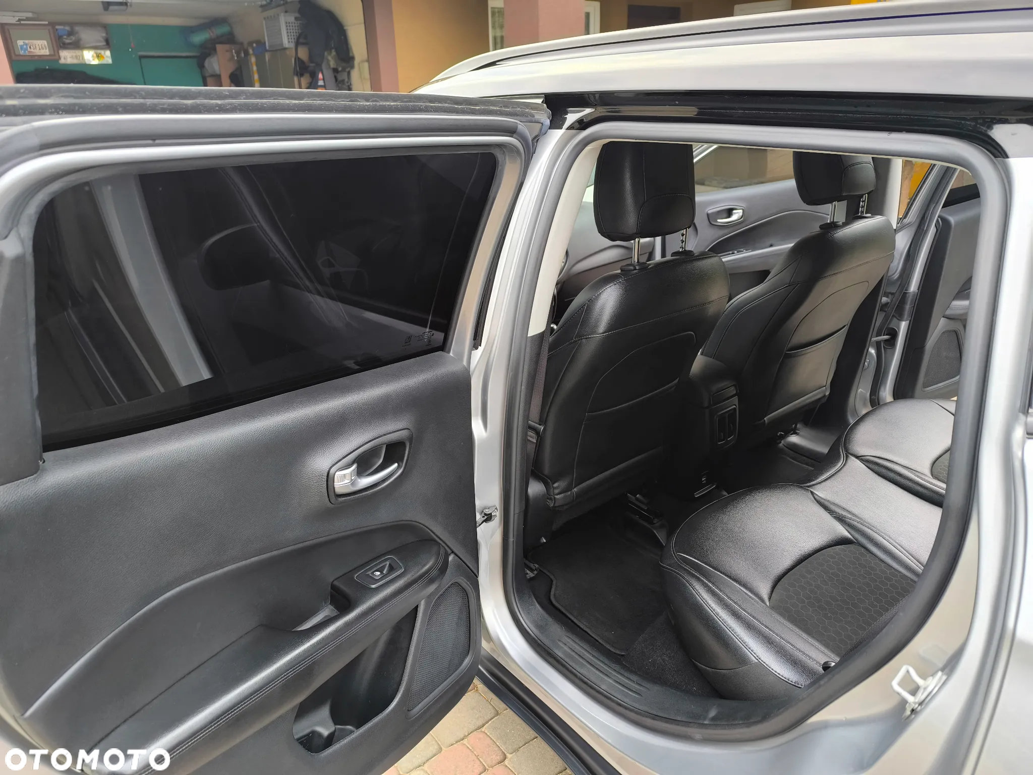 Jeep Compass - 8