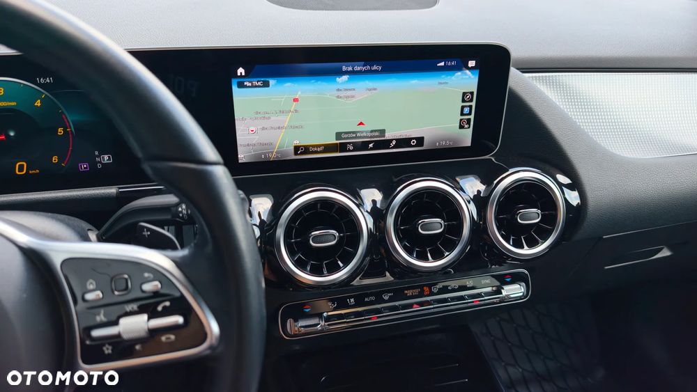 Mercedes-Benz Klasa B 200 d 8G-DCT Edition 2020 - 37