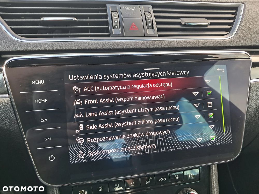 Skoda Superb 2.0 TDI SCR 4x4 L&K DSG - 31
