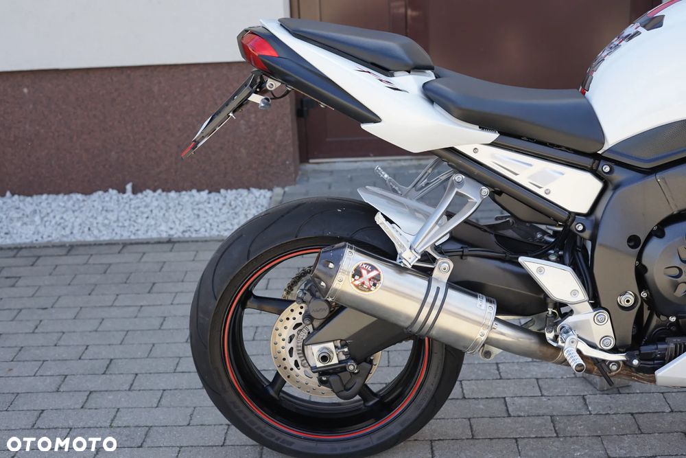 Yamaha FZ - 5