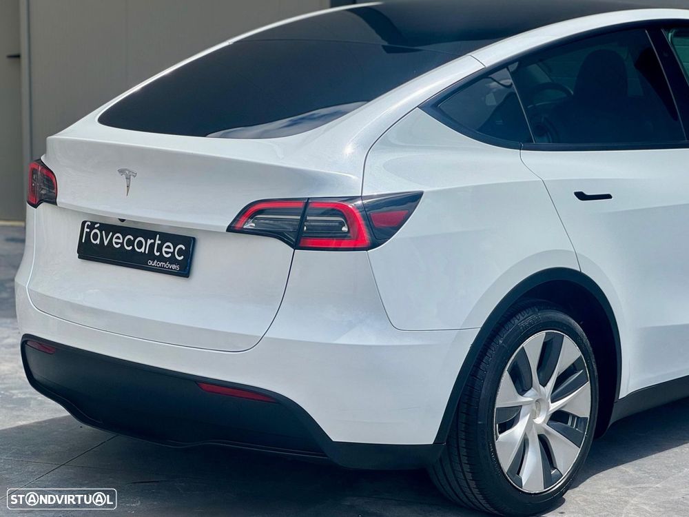 Tesla Model Y RWD - 22