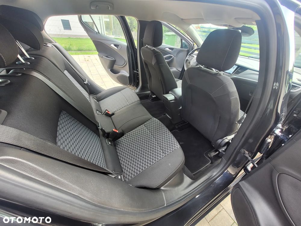 Opel Astra 1.4 Turbo Active - 22