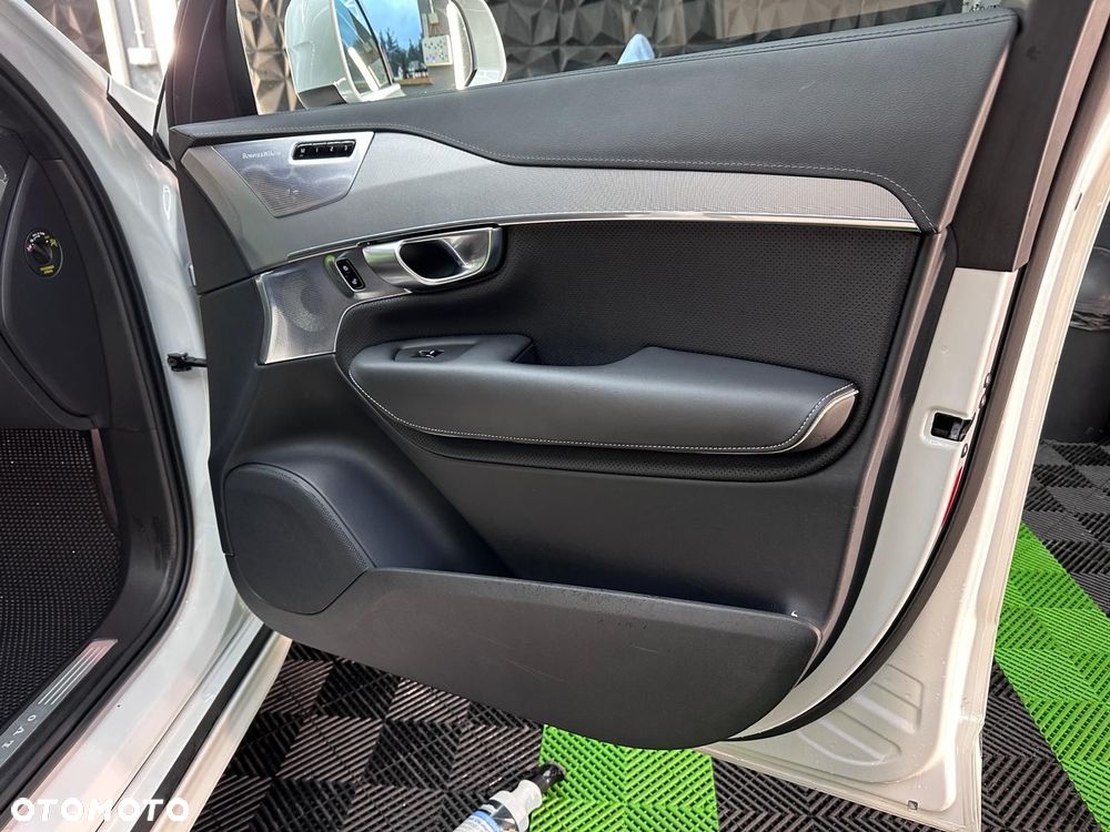 Volvo XC 90 B5 D AWD Geartronic Inscription - 36