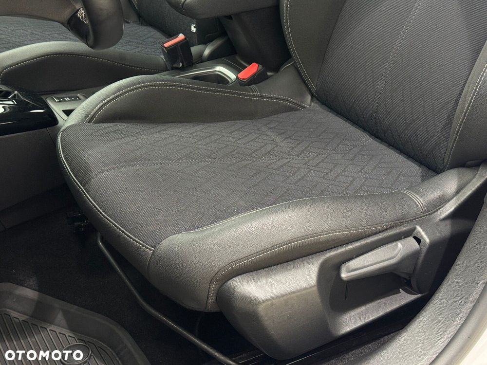 Opel Corsa - 10