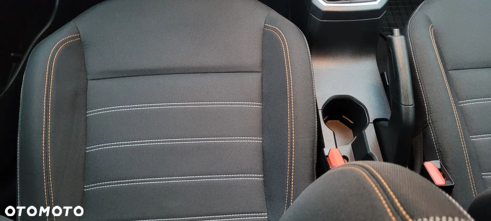 Dacia Sandero Stepway TCe 90 Expression + - 28