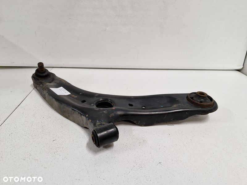 KIA SOUL I 1 1.6 CRDI WAHACZ PRAWY PRZÓD - 4