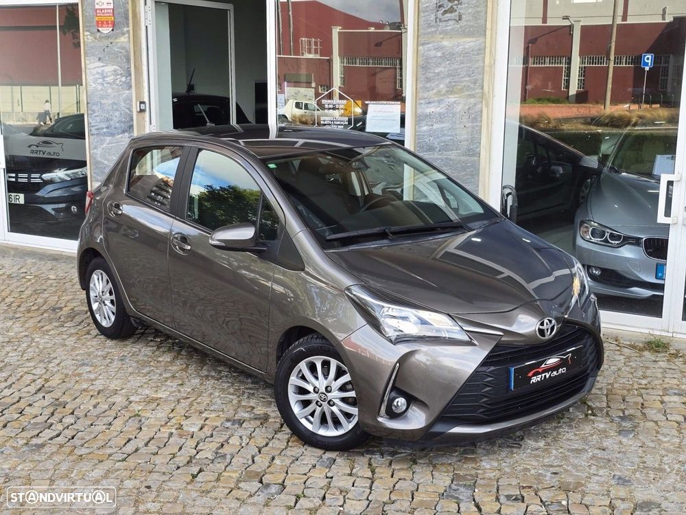 Toyota Yaris 1.0 VVT-i Comfort +PS Style+P.Techno - 3