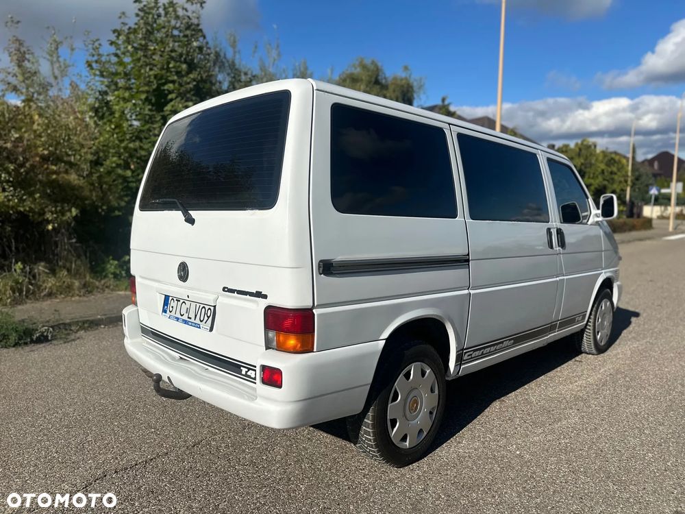 Volkswagen Caravelle TDI Basis / CL - 13