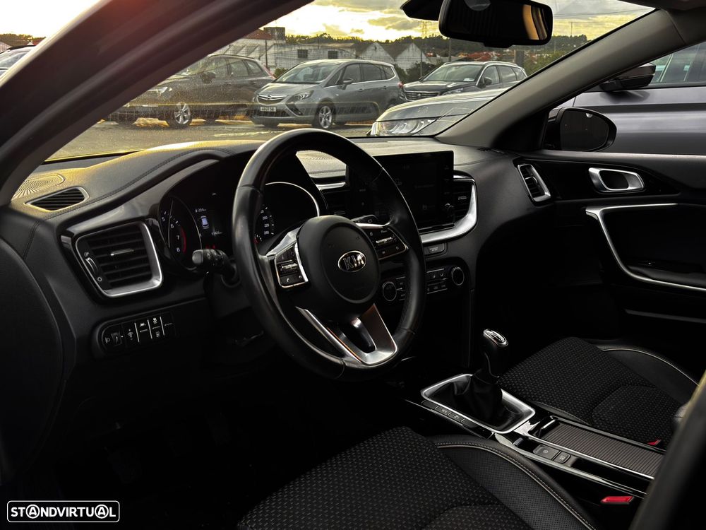 Kia Ceed SW 1.0 T-GDI Drive - 6