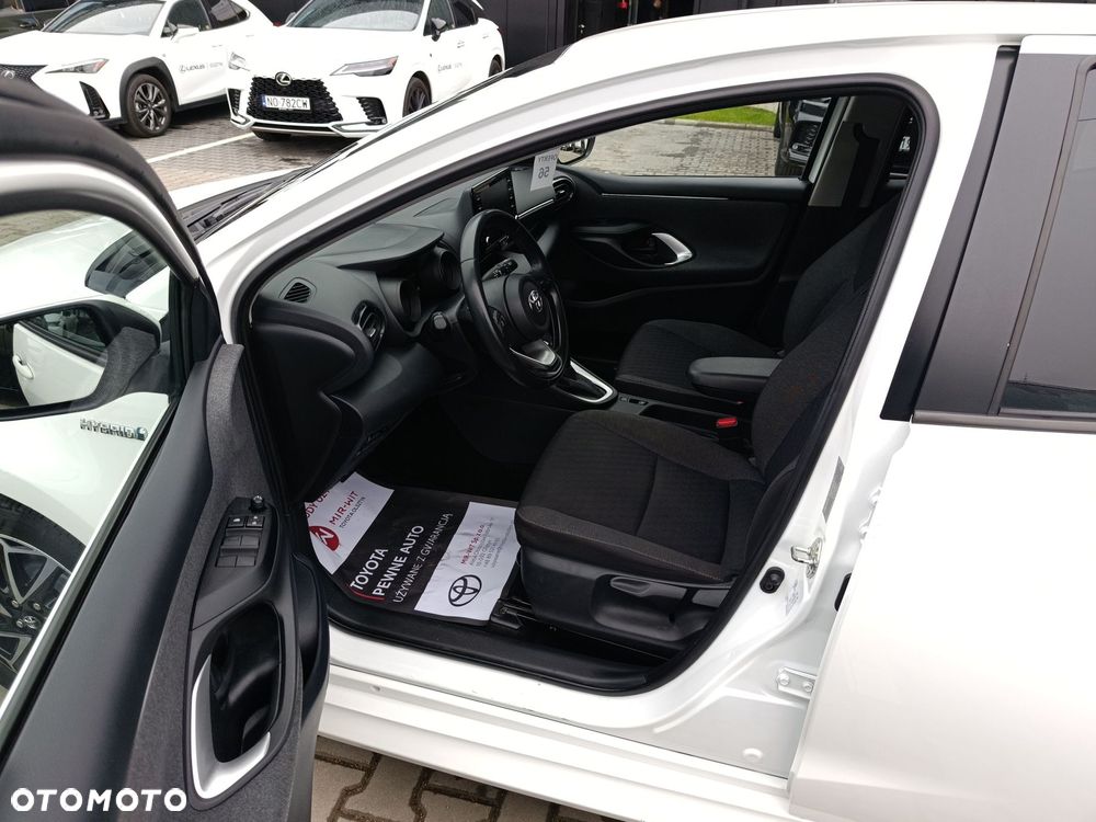 Toyota Yaris Hybrid 1.5 Comfort - 23