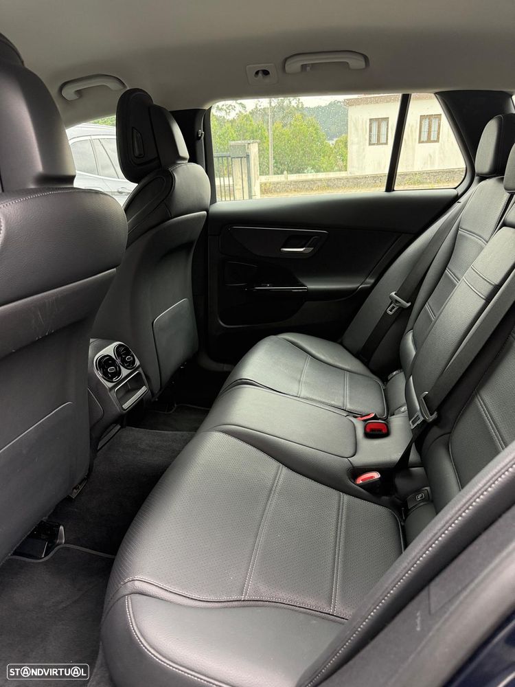 Mercedes-Benz C 300 - 4