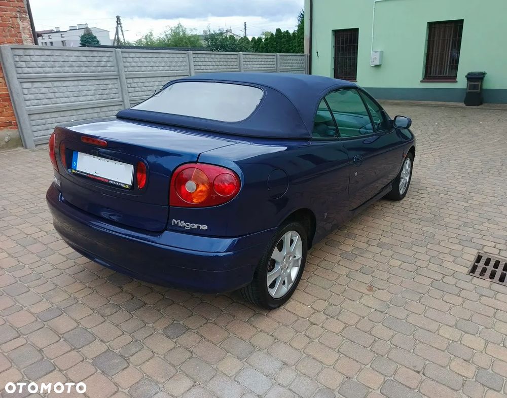 Renault Megane 1.6 Privilege - 10